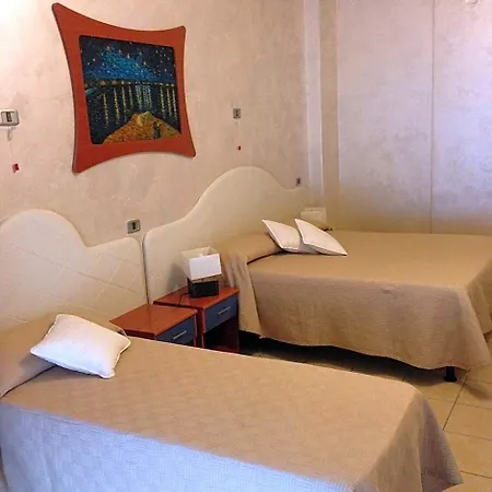 Tea Palace מלון Macerata Campania