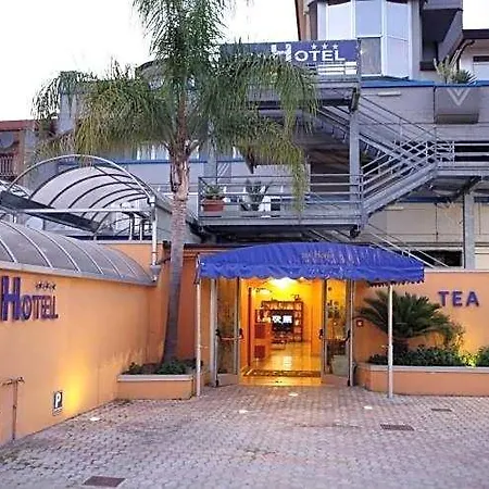 Hotel Tea Palace Macerata Campania